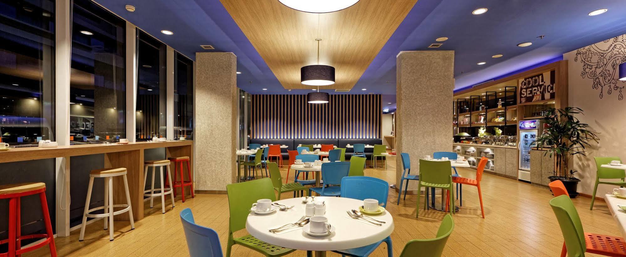 Ibis Budget Jakarta Airport Тангеранг Экстерьер фото